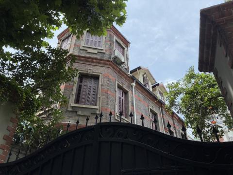 建国西路144-148号